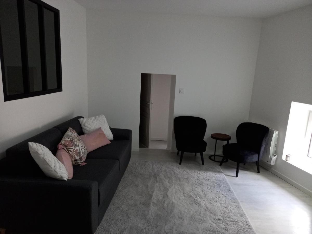 Tres Bel Appartement 꽁드리유 외부 사진