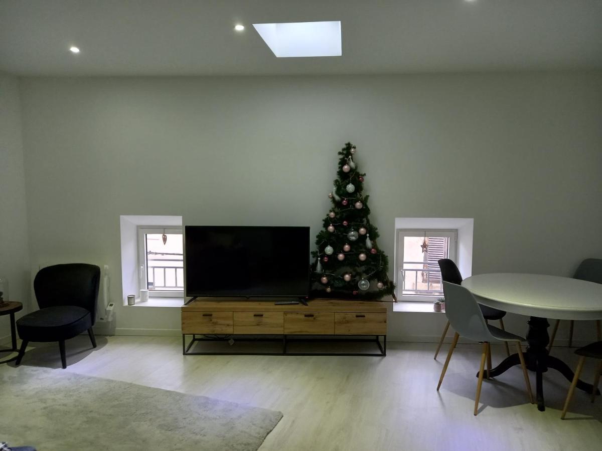 Tres Bel Appartement 꽁드리유 외부 사진